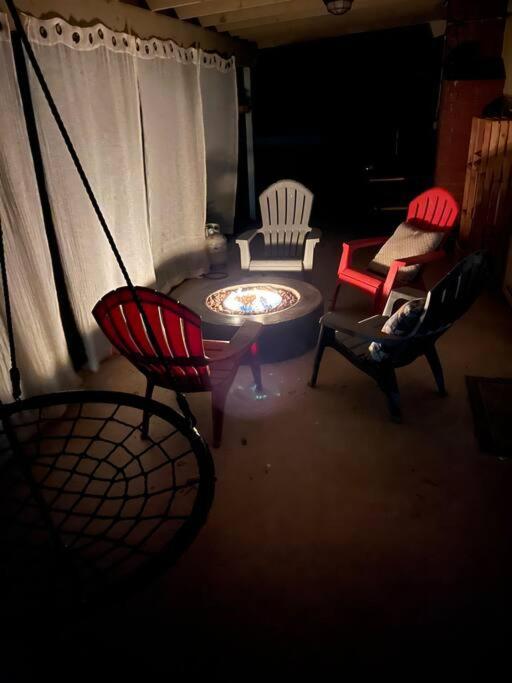 Peaceful & Cozy 3 Bedroom Ranch-Home W/Fireplace Hemet Exteriör bild
